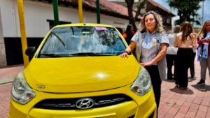 Chía abre bolsa de empleo exclusiva para mujeres que quieran ser conductoras del transporte público